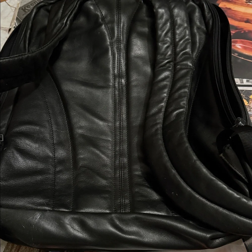 🦁▪️🦁• 🕶️ TUMI x Napa x OG Vibes 🕶️ • ▪️ 🦁 ▪️
